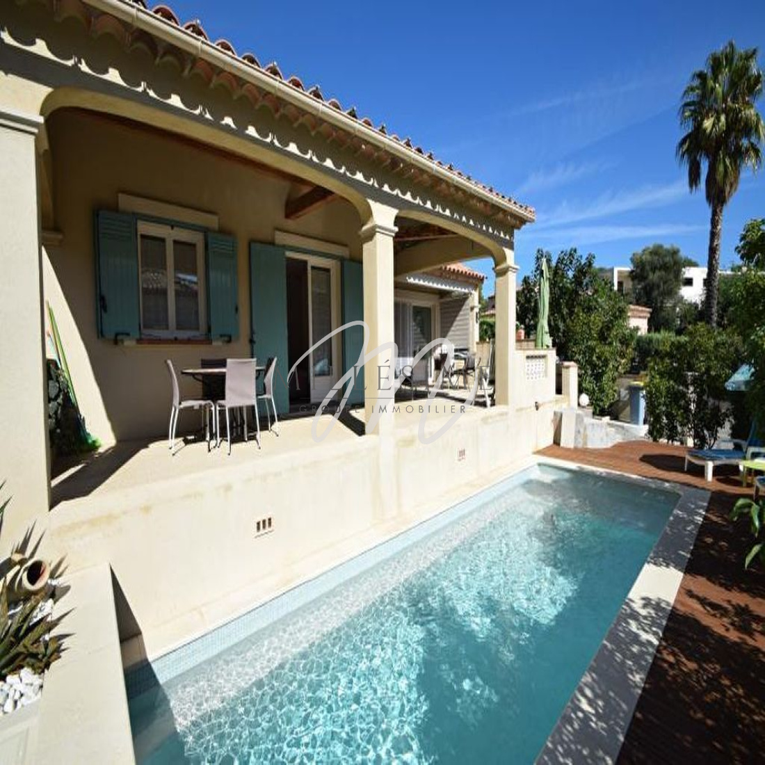 vente villa 130m² SaintRaphaël Réf 00355